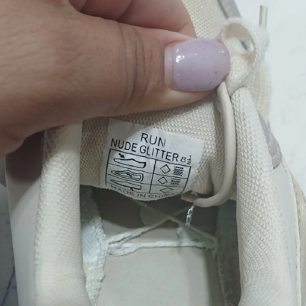 Stylish Women's Sneakers with Glitter Accents By Vintage Habana Sz 8.5 - Picture 8 of 8